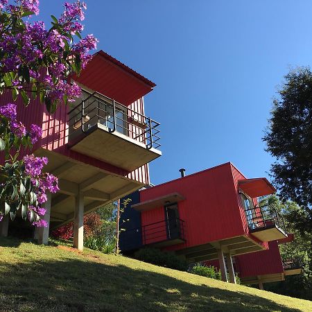 Latitude Lodge Cunha Bagian luar foto